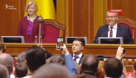 Зеленський склав присягу Президента України Зеленський склав присягу Президента України