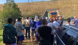 На Роздільнянщині знову перекрили дорогу На Роздільнянщині знову перекрили дорогу