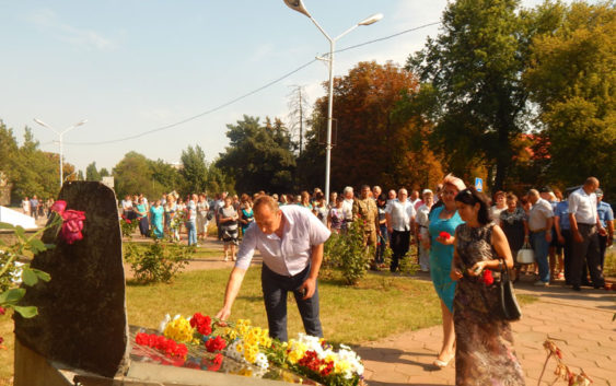 м. Роздільна, покладання квітів до меморіалу загиблих правоохоронців, 2016 рік
