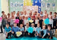 Учні Степової ЗОШ презентували малюнки “Діти України за МИР”