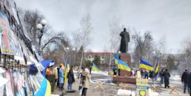 ГЕРОЇ НЕ ВМИРАЮТЬ: У РОЗДІЛЬНІЙ ВІДБУВСЯ ІМПРОВІЗОВАНИЙ МАЙДАН ГЕРОЇ НЕ ВМИРАЮТЬ: У РОЗДІЛЬНІЙ ВІДБУВСЯ ІМПРОВІЗОВАНИЙ МАЙДАН