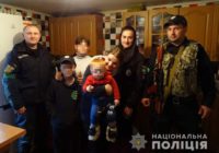 На Одещині поліцейські відвідали родину зі зруйнованої «російськими визволителями» Бучі