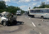 Автомобіль зіткнувся із маршруткою: поліцейські встановлюють обставини ДТП в Одеському районі