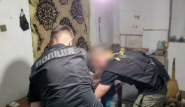 На Одещині поліцейські затримали організоване злочинне угруповання, яке утримувало нарколабораторію з виготовлення амфетаміну