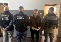 Прокуратура повідомила про підозру трьом організаторам різних схем втечі призовників за держкордон Прокуратура повідомила про підозру трьом організаторам різних схем втечі призовників за держкордон