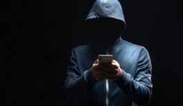 Поліція Одещини застерігає громадян від аферистів, які видають себе за співробітників правоохоронних органів