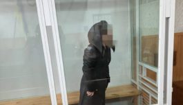 Передавала ворогу дані про електростанцію на Одещини – жінку підозрюють у державній зраді