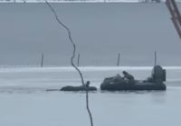 Троє дітей провалилися під кригу: дівчинку не врятували Троє дітей провалилися під кригу: дівчинку не врятували