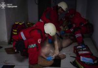 Дрон влучив у дев’ятиповерхівку в Одесі, є поранені, загинула одна людина