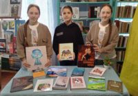 Книжкові полиці поповнилися: бібліотеки Лиманської громади отримали нові видання