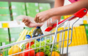 Ціни на продукти влітку: чого чекати українцям
