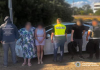 Ховала чоловіків в автівці під речами: поліцейські викрили жительку Одеси у сприянні незаконному переправленню військовозобов’язаних за кордон Ховала чоловіків в автівці під речами: поліцейські викрили жительку Одеси у сприянні незаконному переправленню військовозобов’язаних за кордон