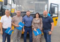 Нові інклюзивні автобуси вже їдуть до громад Одещини: хто отримав сучасний транспорт